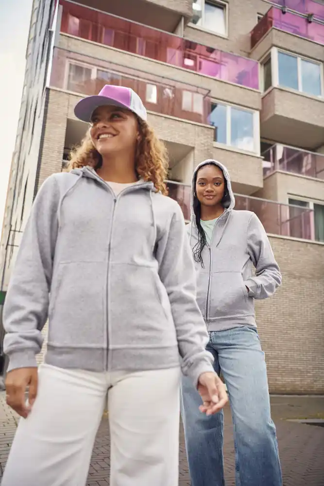 Clique truien en sweaters in De Haan